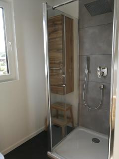 Gästezimmer mit eigenem Bad in Reihenmittelhaus - Feucht - 3