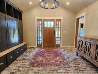 Beautiful Craftsman Home with Riverfront Views! - 1