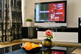 Comfort in Center - 1