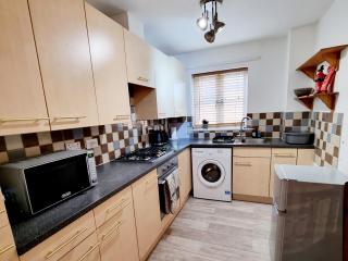 Spacious two bedroom apartment with one parking space - 4