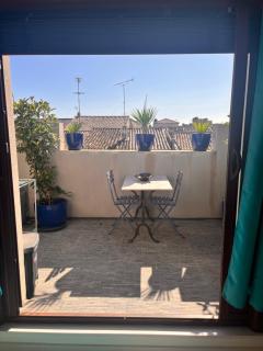 Belle chambre spacieuse, tropézienne, vue remparts, clim, parking - 6