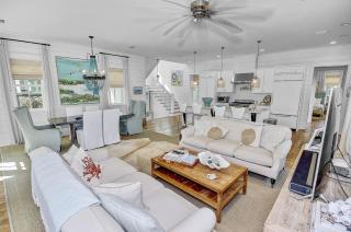 'Mirasol House' - Pool Golf Cart - WaterColor, FL - 4BR 4BA Bonus Bunk -- Sleeps 12 home - Santa Rosa Beach - 5