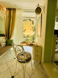 Wisteria - Naupacte - 1