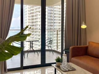 Simple Seaview Near CIQ Johor Bahru 2B2B - Johor Bahru - 0