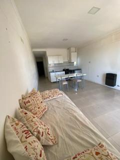 Departamento céntrico con cochera, tarifa en USD - Gualeguaychú - 9
