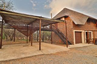 Leopard Chalet - Marloth Park - 4