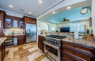 Exclusive Aqua Escape - 2