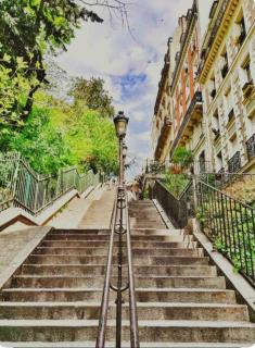 Joli studio- quartier Montmartre - París - 0