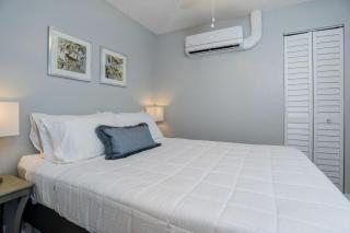 Island Vibes Cottage - 1