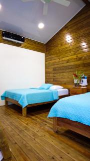 Hospedaje Yarisnori - Bocas del Toro - 6