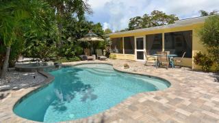 Manatee Manor Home - Anna Maria - 0