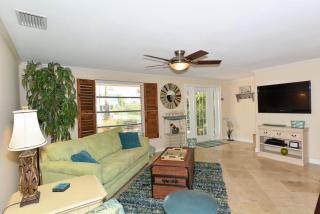 Manatee Manor Home - Anna Maria - 7