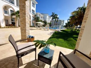 Hard Rock Getaway • 2BR with Golf + Pool Views - Punta Cana - 9