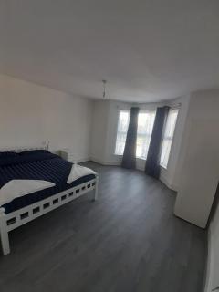 RAYAN'S LODGE STRATFORD - Londra - 0