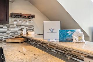 Kihei Alii Kai A404- Top Floor, remodeled, oceanview & steps from beach - 9