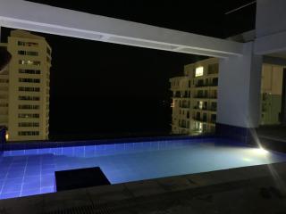 Apartamento Pareja Rodadero Sur - Edificio RW TOWER - PISCINA - Gaira - 1