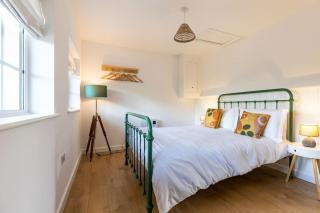 Peaceful Cottage by the Sea - Norwich - 4