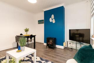 Brand New Must See Stylish Apt W/Free Parking - Leicester - 9