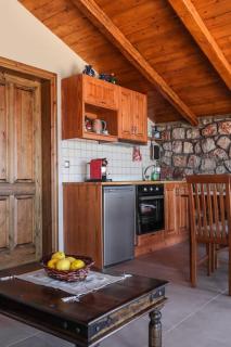 Petronas Land House 2 - Archangelos - 4