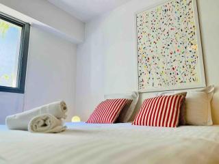 Le White Pearl : Apt 4 Prs, Parking, Clim - Antibes - 1