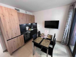 Le Cosy Corner : Apt 2 pers de standing + Terrasse - Antibes - 5