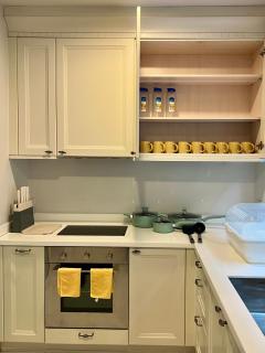 Entire 3BR Townhome in Sukhumvit, shared Pool, near BTS&MRT Asok - Bangkok - 4