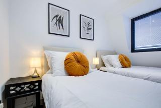 Luxurious House Leyton sleep7+garden next to Stratford - 6