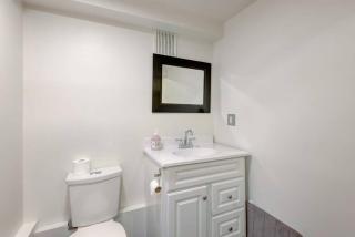 North House - Banff Three Bedroom Basement Suite - 1