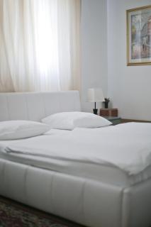 Hotel Martini Zagreb Hotel and Restaurant - Sesvete - 8