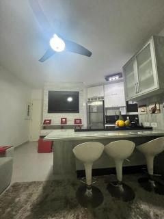Apartamento Condomínio Wembley Tênis de frente à praia - Ubatuba - 4