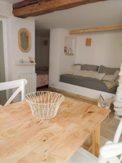 Studio climatisé au calme au coeur du village médiéval avec rue piétonne - Cagnes-sur-Mer - 1