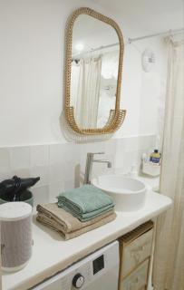 Studio climatisé au calme au coeur du village médiéval avec rue piétonne - Cagnes-sur-Mer - 9