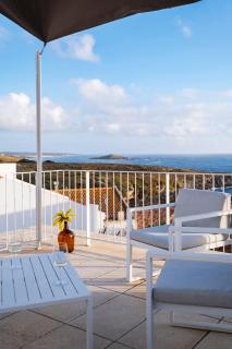 Casa do Côvo - piscina, vista de oceano, casa nova - 2
