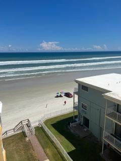 Ponce de Leon Towers - New Smyrna Beach - 1