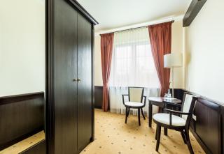 Hotel Krzyski - Tarnów - 8