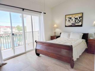 A Serene Waterfront Retreat - Jolly Harbour - 8