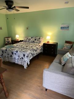 Boat House Studio - Water Front Pets WiFi Smart TV apts - 1