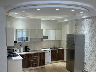 Cozy apartment in the city center - Baku - 5
