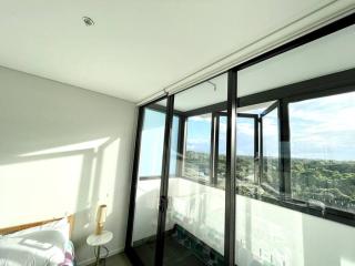 High Floor Skyline view 2Br close2Olympic park - Sidney - 4