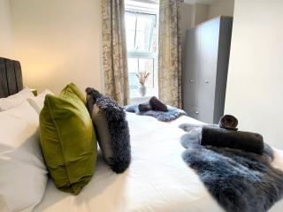 Carvetii - ANNE House Room 2 - Dbl bed First floor en-suite - 8