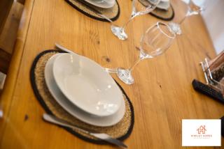 Bridgwater Bliss: 6-Bedroom Haven for Large Groups - 1