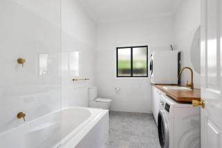 Super House, Super Host - Kalgoorlie - 6