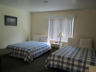 Edgewater Motel and Campground - Temiskaming Shores - 4