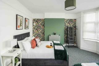 Pleasant 4 bed house with x6 beds in heart of Croydon !! - Photo ID Required - Croydon - 5