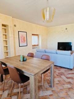 Thomas' Castle - Pozzolengo - 1