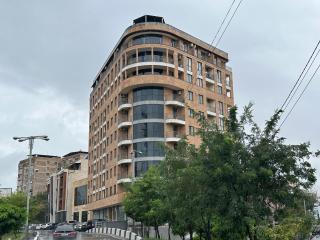 Verin Antarayin street, 3 bedrooms Unique, Luxury apartment MM500 - 7
