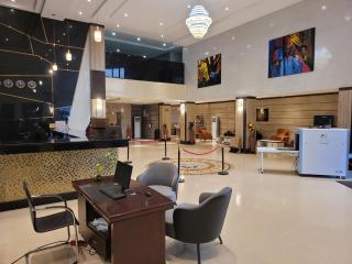 Carlton Swiss Grand Hotel - 9