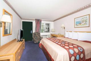 Days Inn by Wyndham Phoenix West - Phoenix - 6