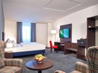 B&K Hotels - Vlotho - 1