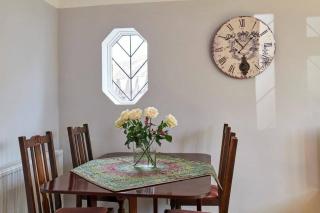 BOURNECOAST: FIRST FLOOR FLAT WITH GARDEN - FM8369 - 5